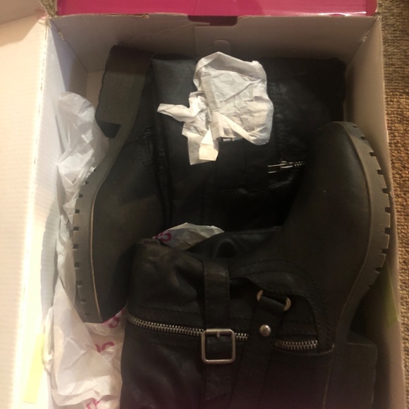SO Black Woman's boots 81/2 - Picture 2 of 6